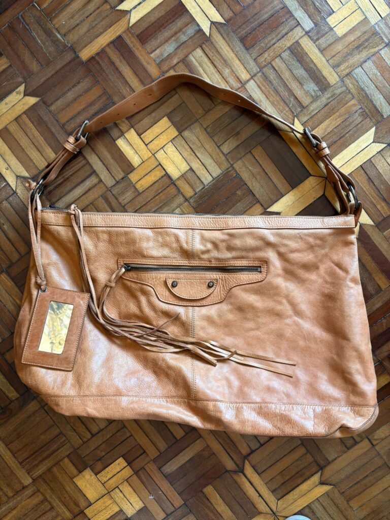 Bolsa boho Balenciaga marrom